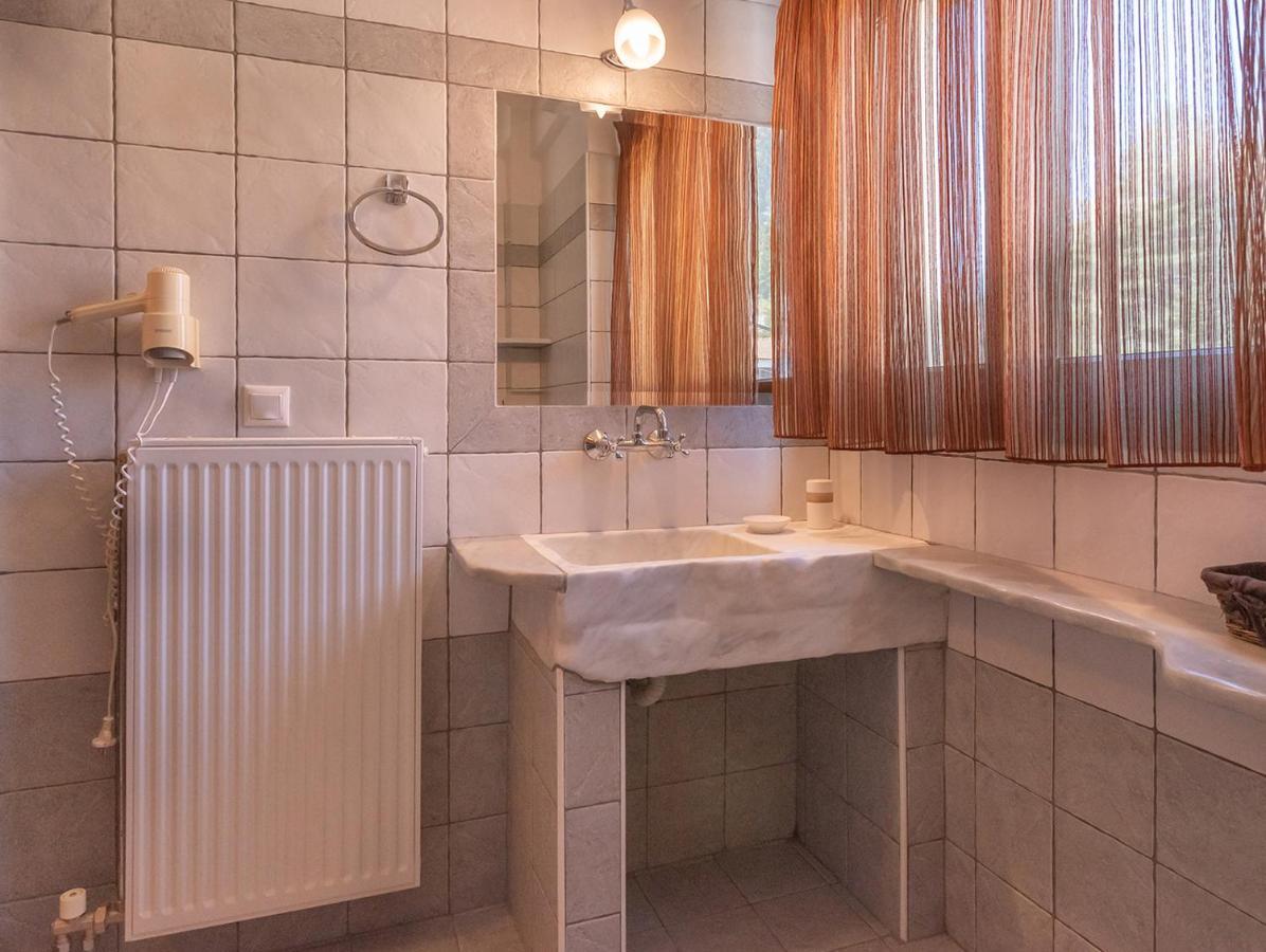 Hotel Dryades Eláti Buitenkant foto